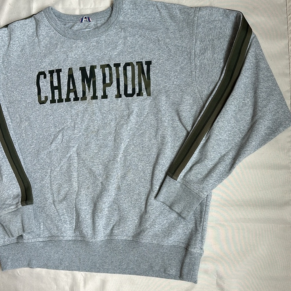 Champion Men's Powerblend Fleece Camo Crewneck Sweatshirt with Taping - Picture 5 of 10